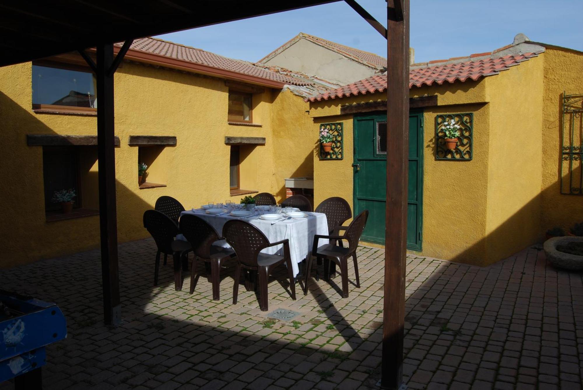 Arroyo Milano Casa Rural Maello Esterno foto